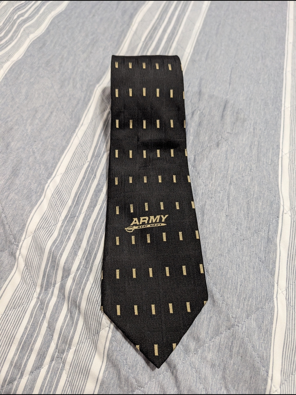 Vintage West Point WPAOG Army Beat Navy Tie Black Gold